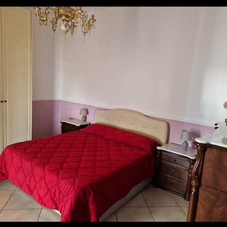 La Casa Di Mamma Apartment เนเปิลส์ ภายนอก รูปภาพ