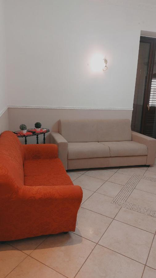 La Casa Di Mamma Apartment เนเปิลส์ ภายนอก รูปภาพ