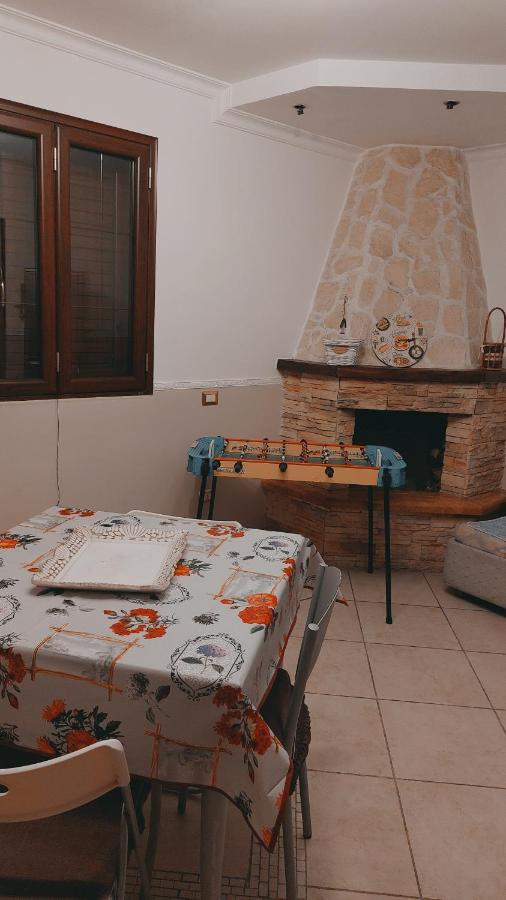 La Casa Di Mamma Apartment เนเปิลส์ ภายนอก รูปภาพ