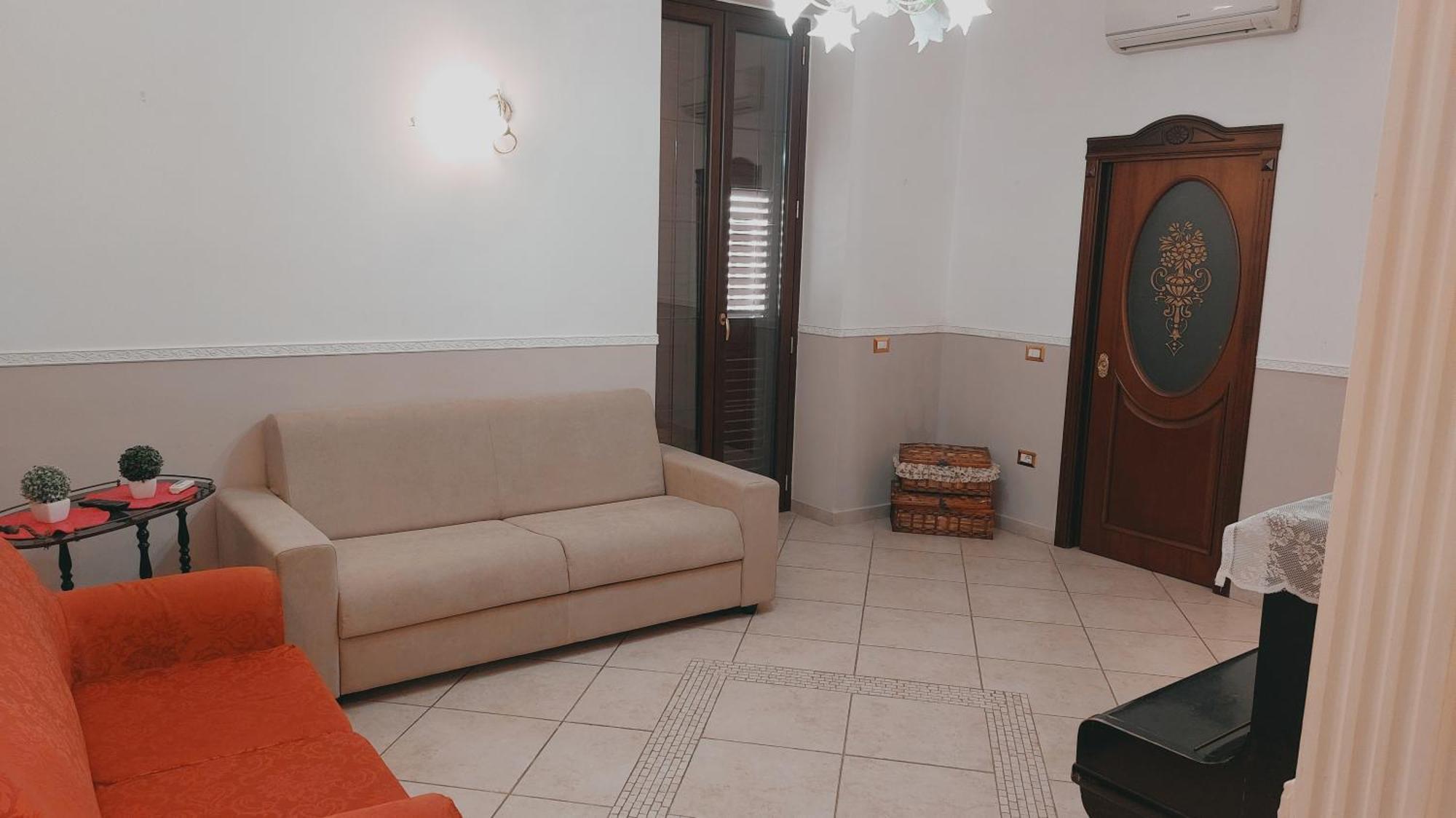 La Casa Di Mamma Apartment เนเปิลส์ ห้อง รูปภาพ